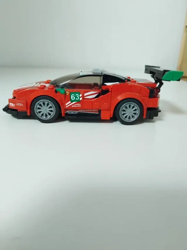 Lego Ferrari 75886