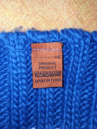 Sciarpa Napapijri a righe blu e bianche