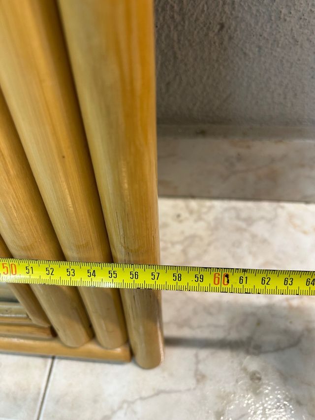 Specchio rotondo in vimini beige e marrone