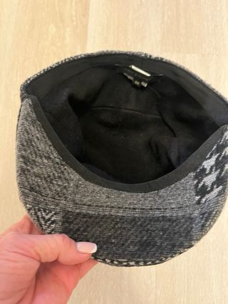 Berretto uomo patchwork grigio e nero mis 56