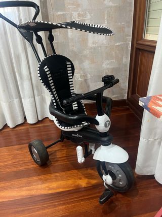 Triciclo Smartrike con manillar (Solo en persona)