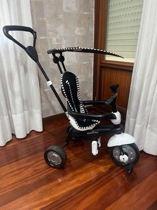 Triciclo Smartrike con manillar (Solo en persona)