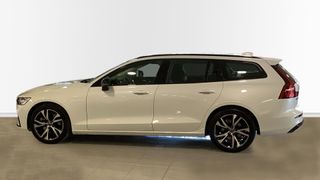 Volvo V60 B4 PLUS DARK 02/2025