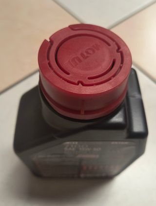 Olio Motul 7100 15W-50 4T MA2 Sintetico 1L