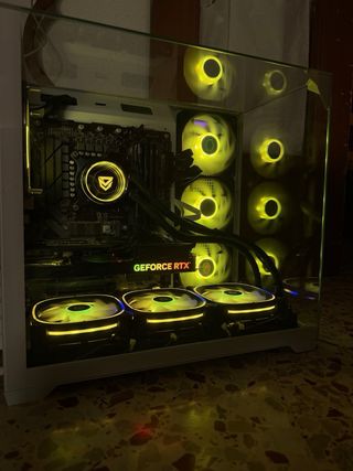 PC Gaming con RGB