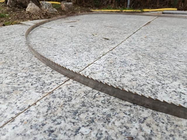 Cintas para sierra de carpintería de madera.