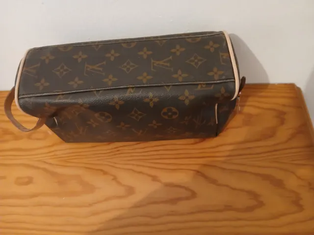 Bolso Louis Vuitton Monogram Marrón Beige