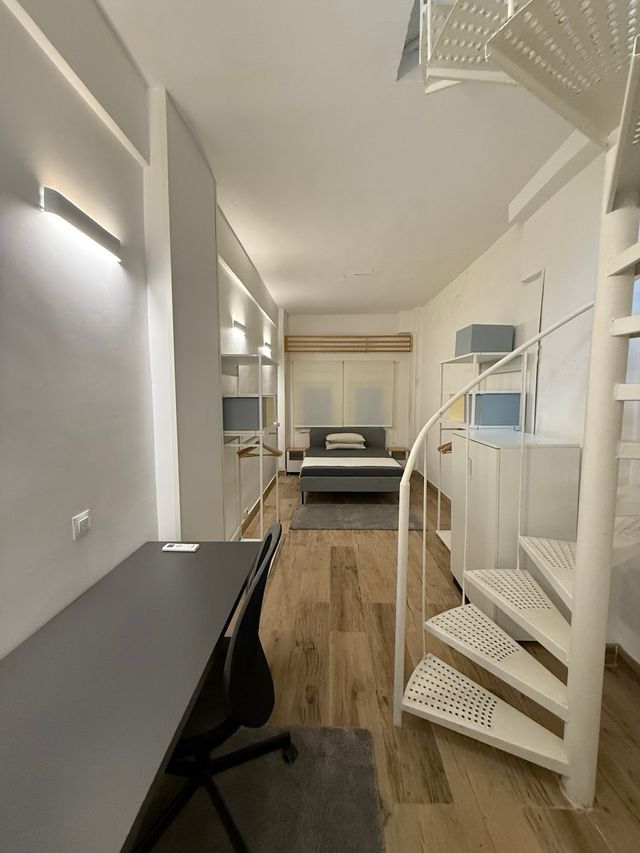 Estudio en alquiler - Estación del Carmen