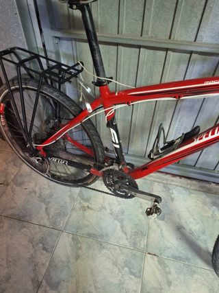 Bicicleta Montaña Specialized Rockhopper. Talla M
