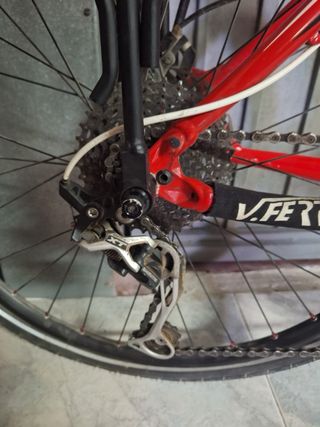 Bicicleta Montaña Specialized Rockhopper. Talla M