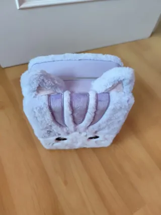 Mochila gatito peluche con casa por dentro