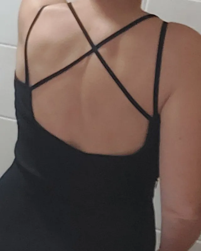 Vestido largo negro tirantes cruzados