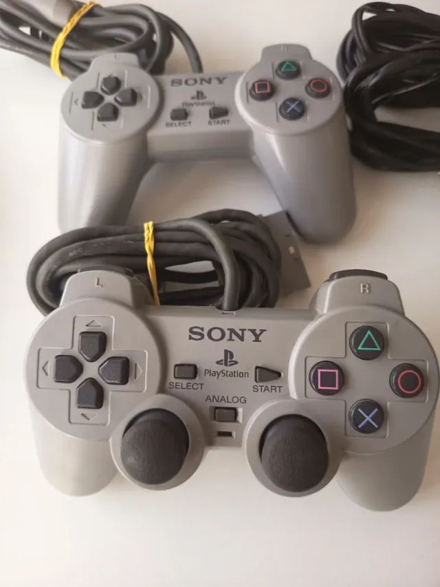 Consola PlayStation 1  Completa + juegos