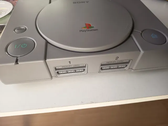 Consola PlayStation 1  Completa + juegos