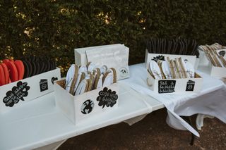 Restos boda: Alpargatas y Chanclas (Tallas Varias)