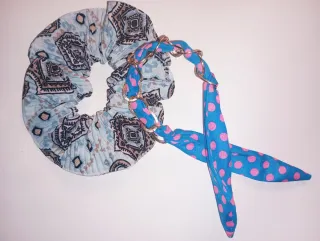 Coletero scrunchie y pulsera ajustable