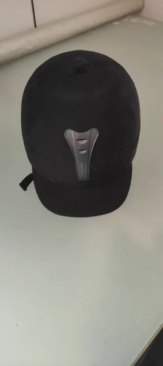 Casco de equitación negro