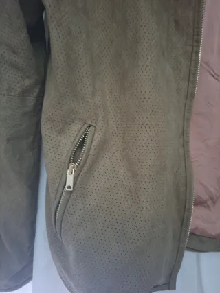 Chaqueta Uterqüe perforada