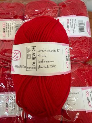 Pack 10 ovillos lana roja Aylis