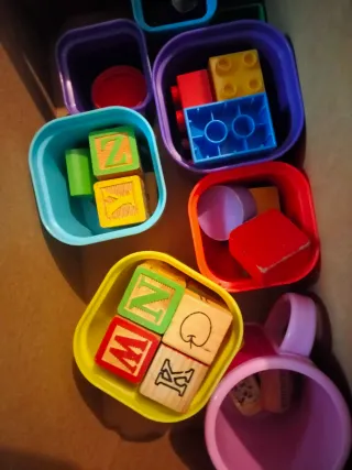 Juego educativo psicomotriz bebés niños