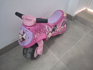 Moto Minnie Niña