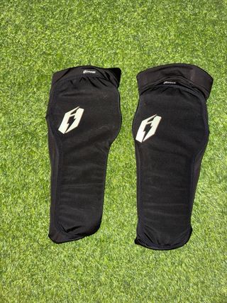 Bici Trial Jitsie Varial 1010 + accesorios piernas