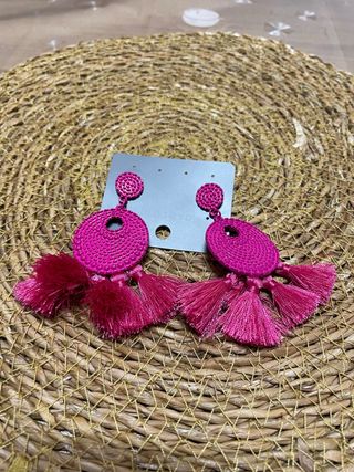 Pendientes flamenca fucsia con flecos