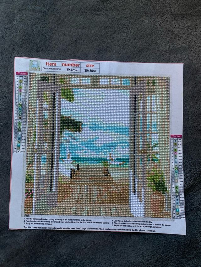 Cuadro de ventanal con diamantes