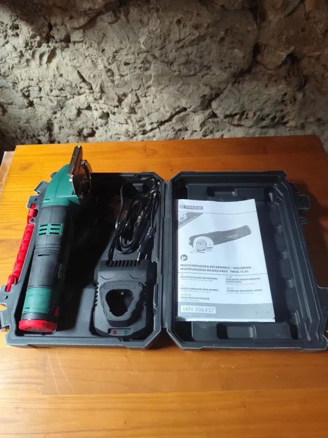 Cortadora Inalámbrica Parkside