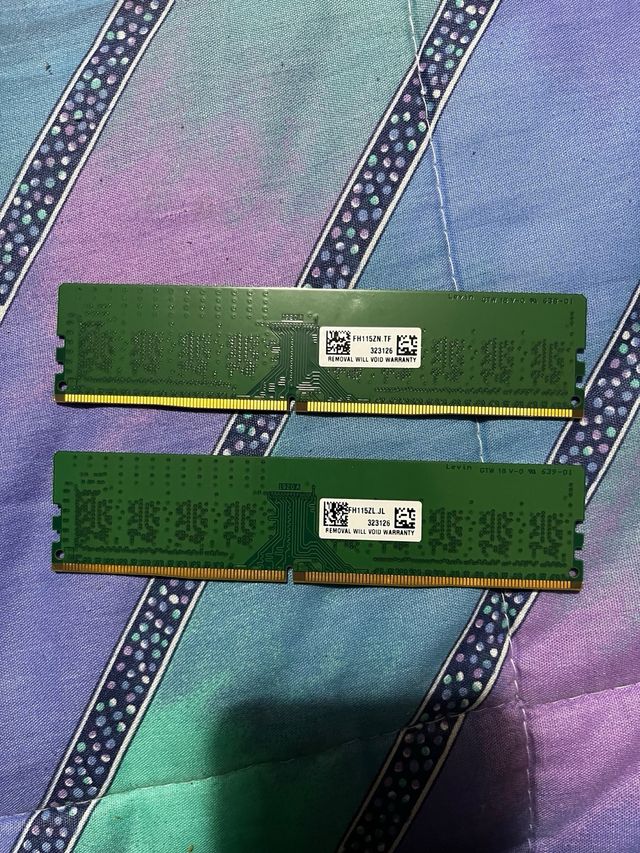 2x 8GB DDR4 Crucial RAM 2133MHz