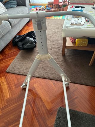 Cuna de colecho con estampado de lunares