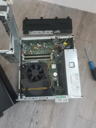 Ordenador Sobremesa elitedesk HP 705 g4 sff