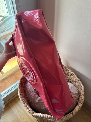 Bolso Armani Jeans Rojo Charol Logo