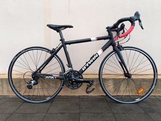 Bicicleta carretera B-Twin Triban 500