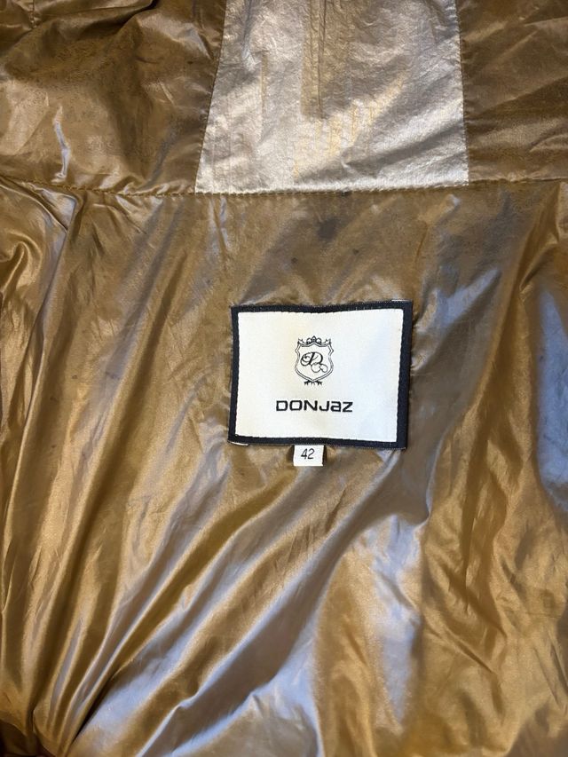 Abrigo Donjaz pelo capucha