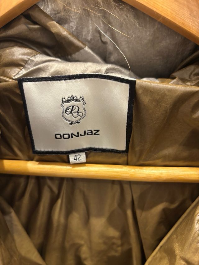 Abrigo Donjaz pelo capucha