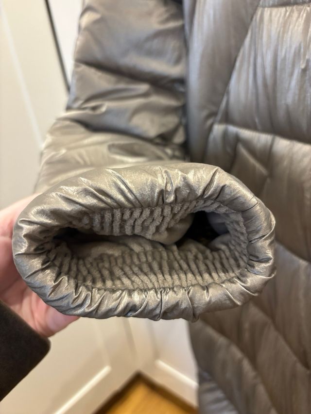 Abrigo Donjaz pelo capucha