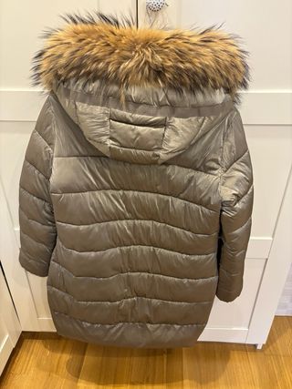 Abrigo Donjaz pelo capucha