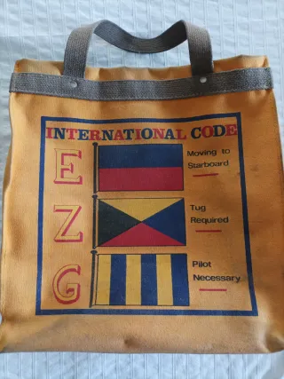 Bolsa de caudales antigua código internacional
