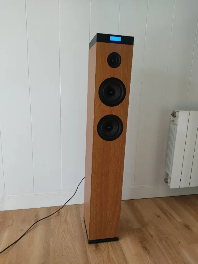 Energy Tower 8 Altavoces