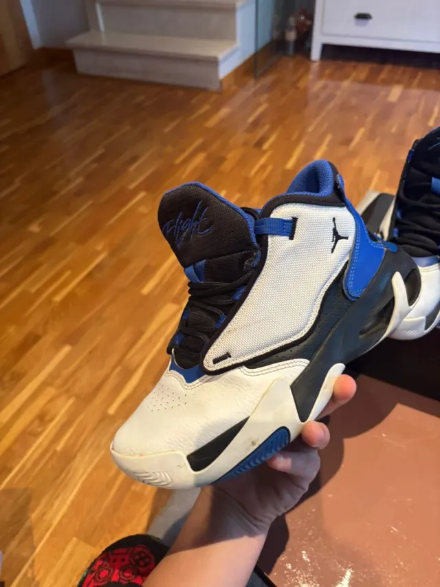 Jordan Max Aura 4 (GS) Azul/Blanco