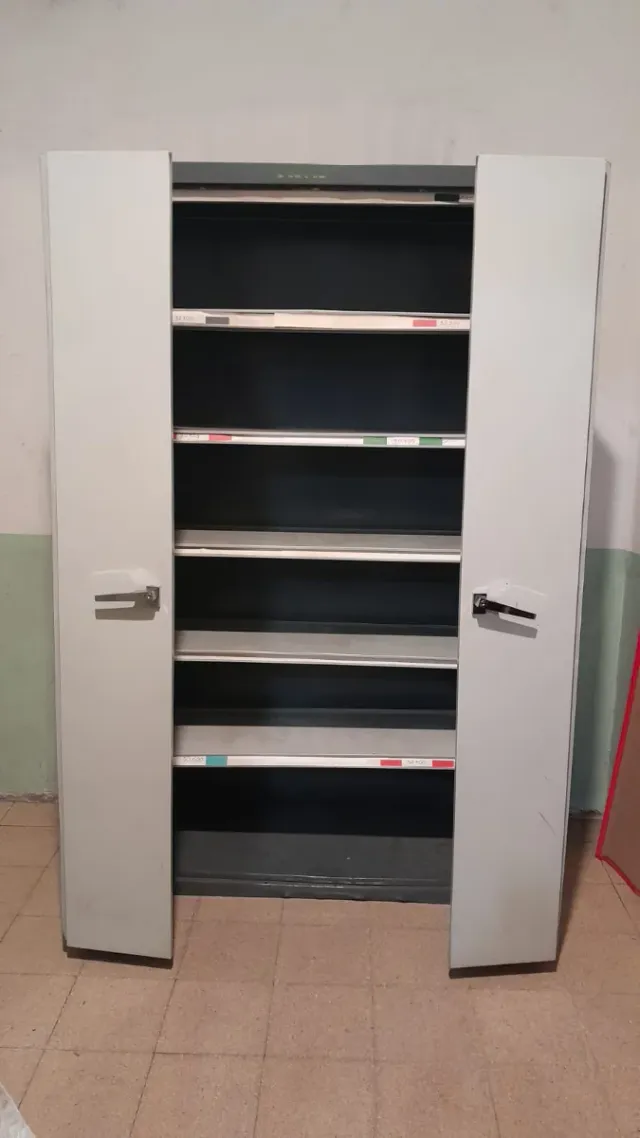 Armario Metálico Gris 4 Puertas