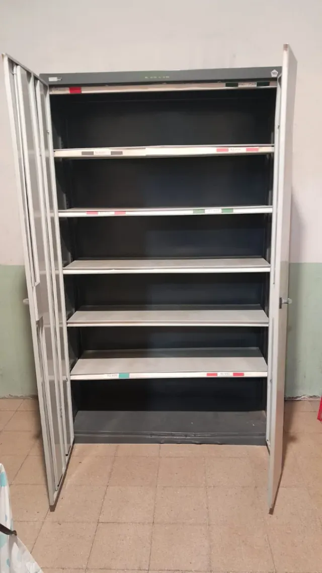 Armario Metálico Gris 4 Puertas