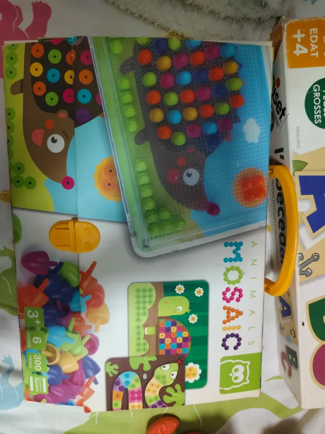 Lote 2 juegos educativos: Abecedario y Mosaico