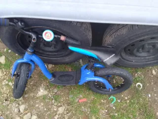 Bicicleta infantil azul