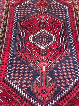 Tappeto Persiano Annodato a Mano