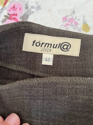 FALDA VERDE MILITAR - EL CORTE INGLÉS