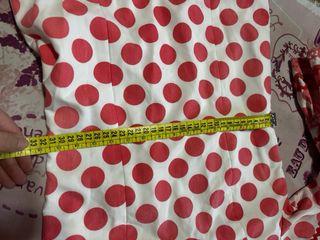 Traje Flamenca Coral y Blanco Lunares