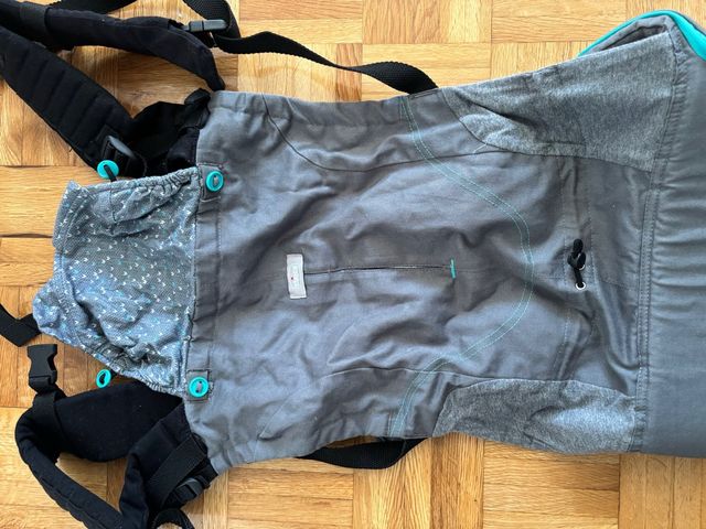 Portabebés Chicco gris