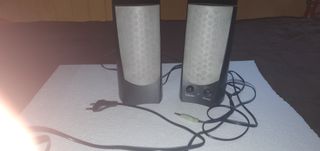 Coppia di altoparlanti PC/Tablet/Mobile come nuovi